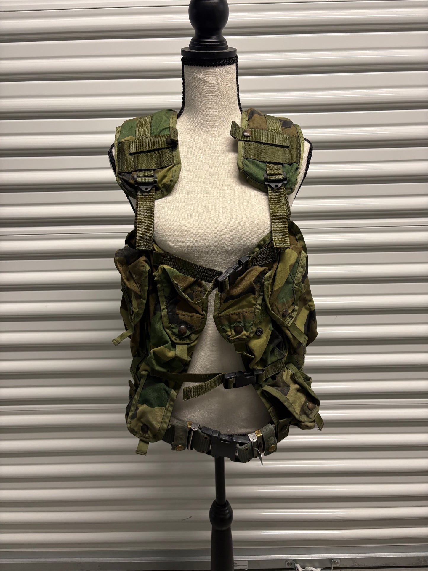 IIFS Load Bearing Vest